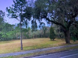 101 E Louis Broer Rd E, East Palatka, FL 32131