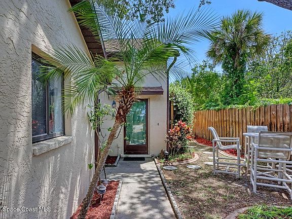 2nd image of 211 Buchanan Ave #1