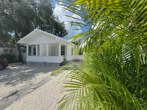 946 11th Ave S, St Petersburg, FL 33705