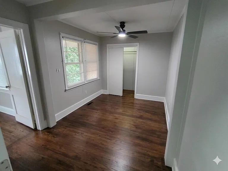 111 Harvard Dr — Photo 17