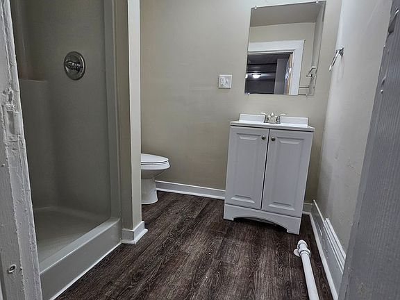 5th image of 202 W Marion St #5