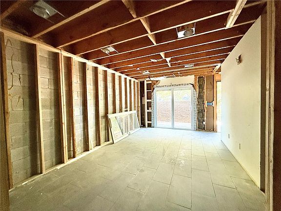 5th image of 4701 Flat Shoals Rd APT 21F