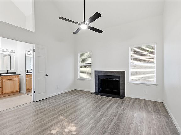 2nd image of 4215 Scarsdale Ln