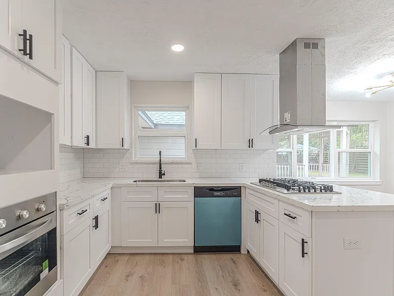 28814 Enchanted Dr — Photo 17