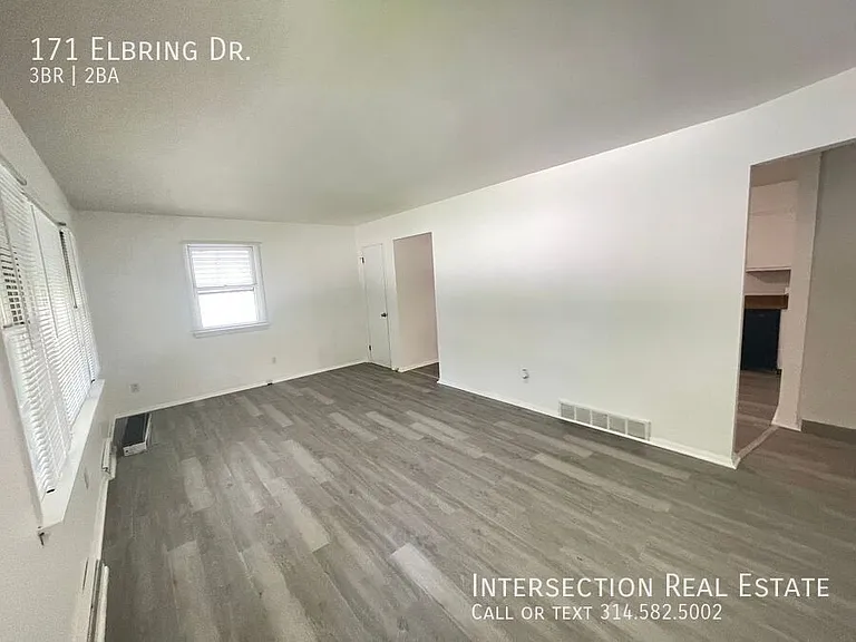 171 Elbring Dr — Photo 4