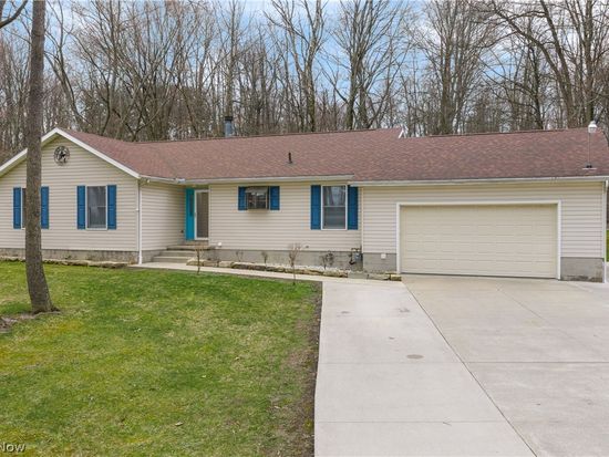 528 E Howe Rd, Tallmadge, OH 44278