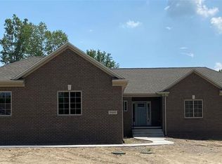 2370 Judah Rd, Lake Orion, MI 48359