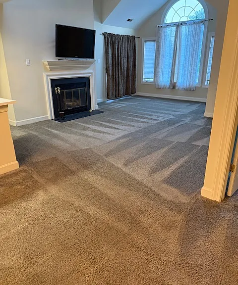 904 Martell Ct #L — Photo 8