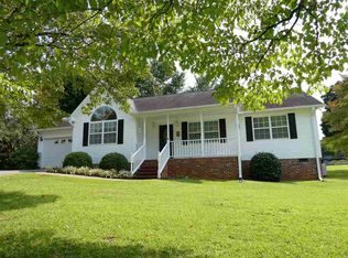 710 Tanglewood Dr, Seneca, SC 29672