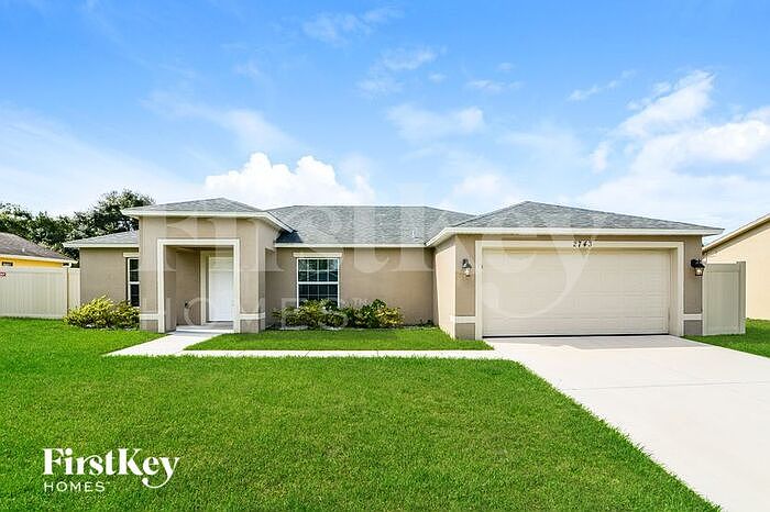 1st image of 2743 Gramercy Dr