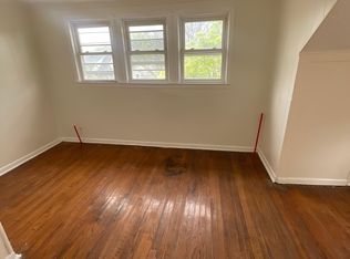 207 Hansbury Ave #3F, Newark, NJ 07112