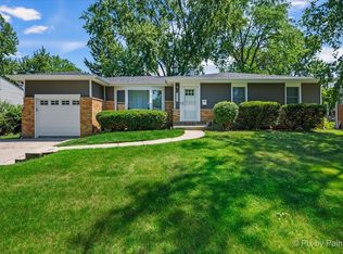 1441 E Joan Dr, Palatine, IL 60074