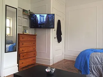 Rented by Real Broker NY LLC