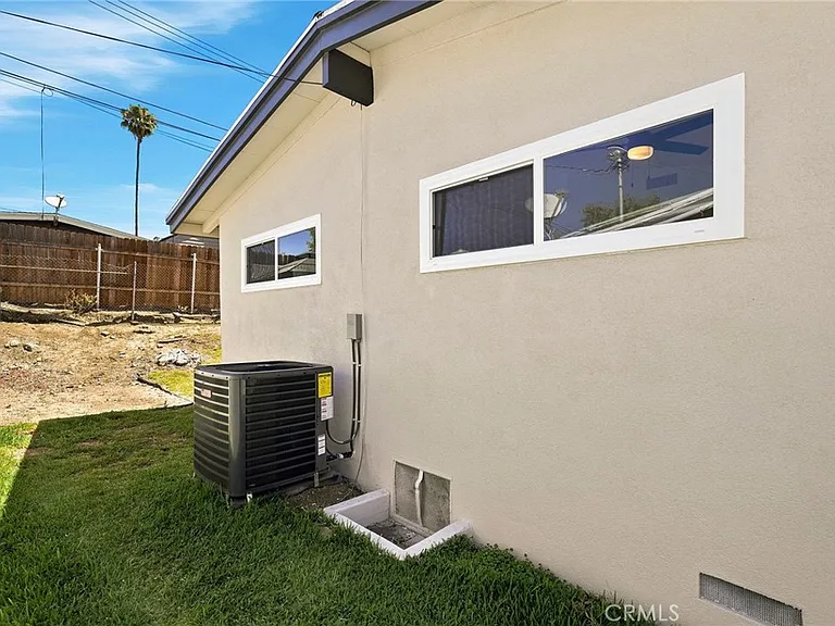17045 Salais St — Photo 32