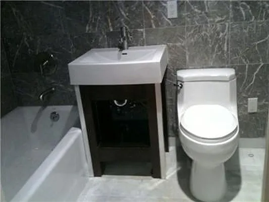 Rented by R New York | media 16