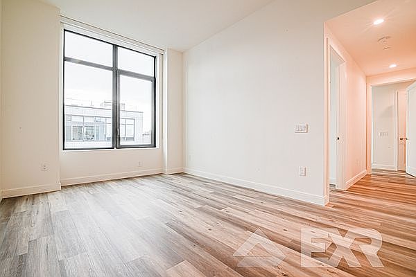 1st image of 160 Clarkson Ave APT 7N