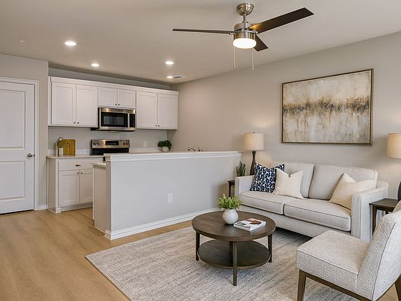 2nd image of 308 Grey Wolf Cir #114