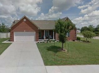 1928 Saint James Pl, Columbus, IN