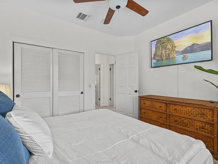 2nd Bedroom