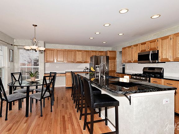 5th image of 36827 N Deerview Dr