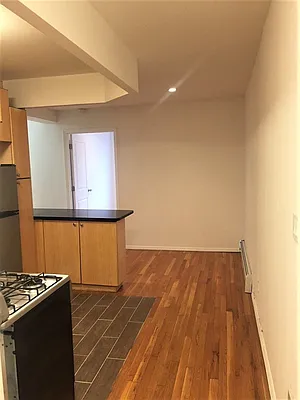 Rented by Avenues Real Estate | media 26