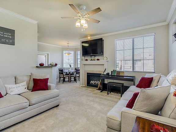 5th image of 1941 S Pierpont Dr APT 2038