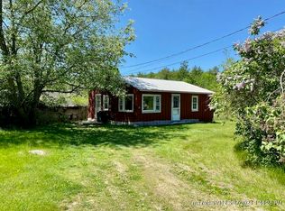4 Robins Ln, Parsonsfield, ME 04047