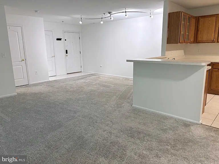135 Natalie Rd — Photo 3
