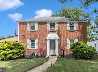 7027 Plymouth Rd, Pikesville, MD 21208