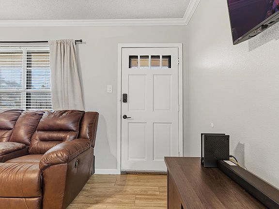 3rd image of 310 Hebert St