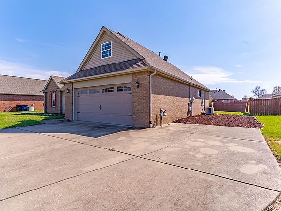 3rd image of 6281 Bryanna Ct