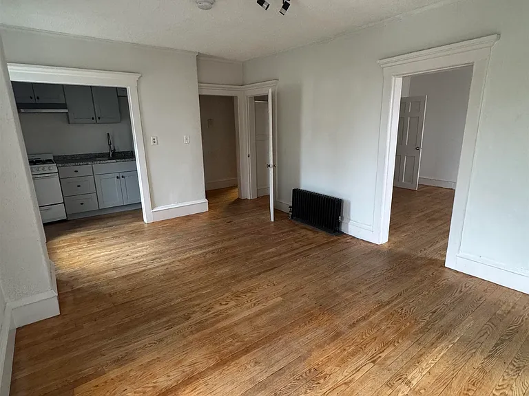 7 Court St #12 — Photo 4