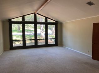 105 W Mimosa Cir, San Marcos, TX 78666