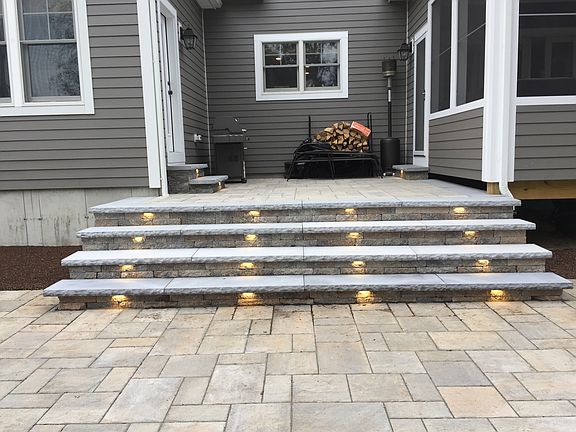 2nd image of 307 Carpenter Dr