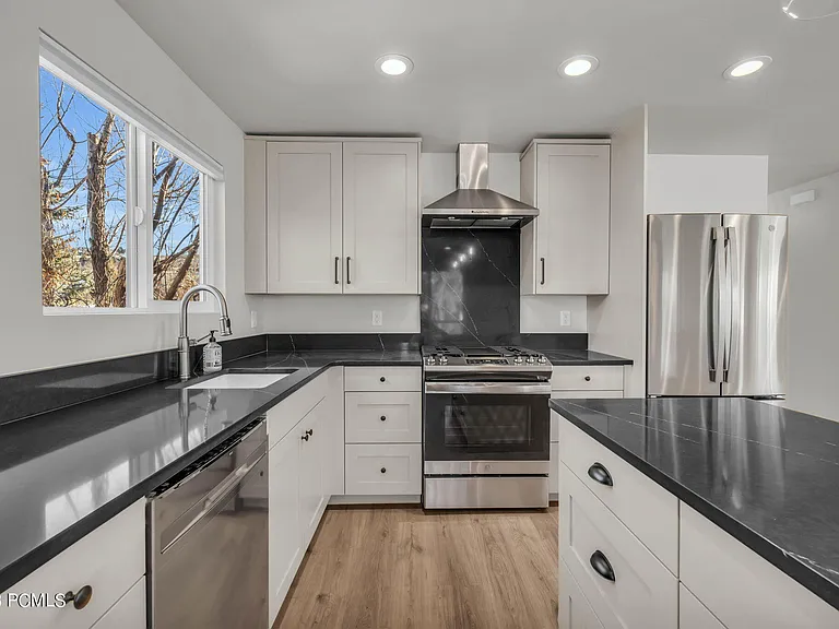 6236 N Countryside Cir — Photo 7