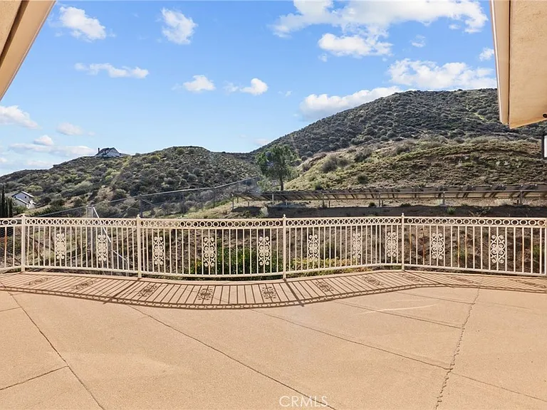 1138 Lakeview Dr — Photo 43