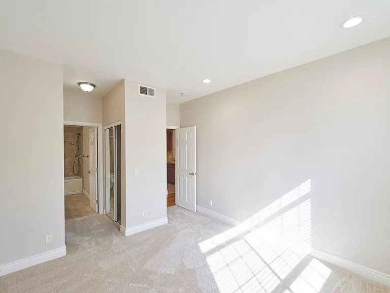 7031 Dublin Meadows St — Photo 17