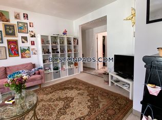 3 Dartmouth St #2A, Waltham, MA 02453