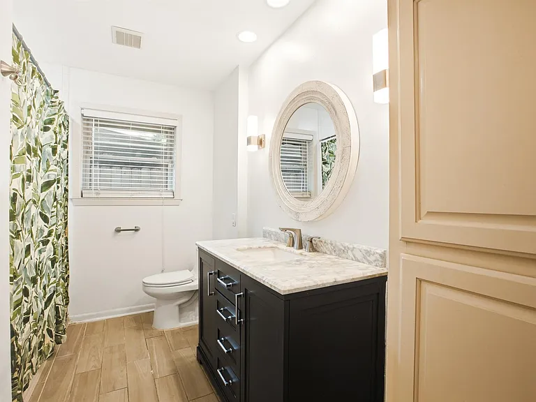 5238 Kinglet St — Photo 32