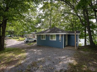 1004 Masonville Ln, South Frontenac, ON K0H 2W0