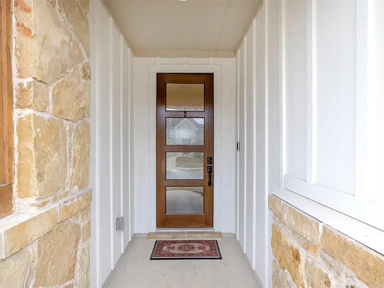 1117 Spring Gulch Ln — Photo 9
