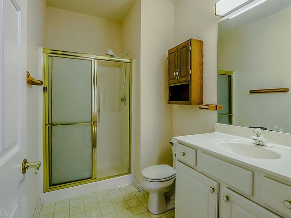 5th image of 2510 Cranberry Ln