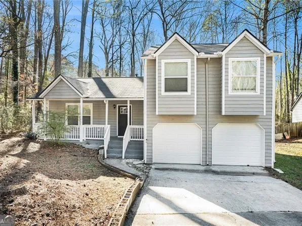 5063 N Woodbridge Trl, Stone Mountain, GA 30088