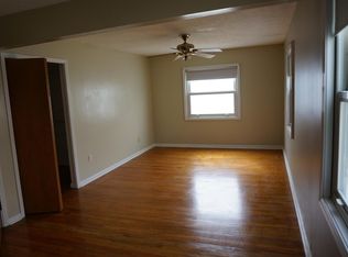 26815 Knickerbocker Rd, Bay Village, OH 44140