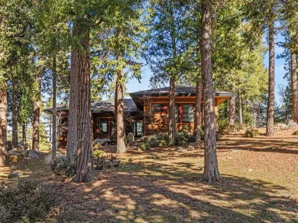 11421 Kestrel Rd, Klamath Falls, OR 97601