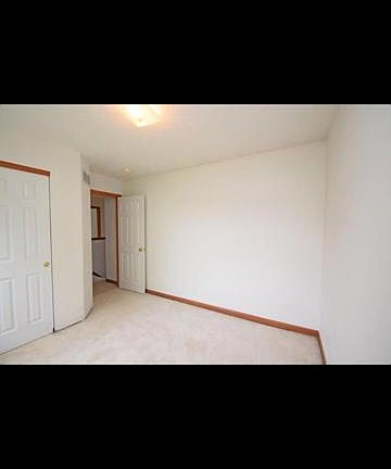 4th image of 5822 Trailside Ct