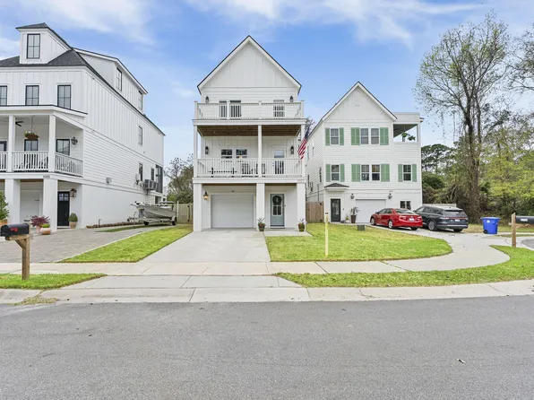 1007 Carmela Ct, North Charleston, SC 29405