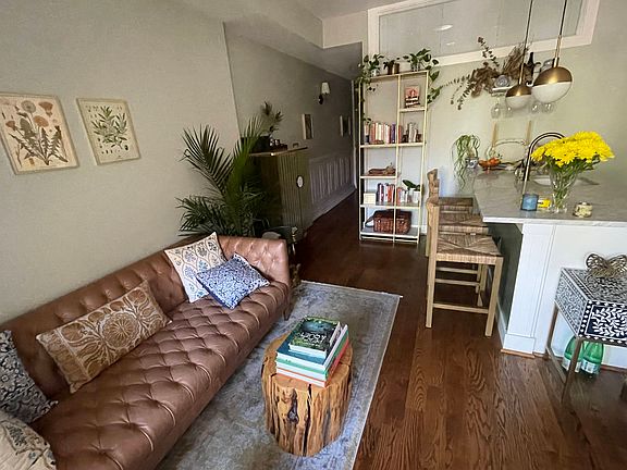 2nd image of 1447 Girard St NW APT 3