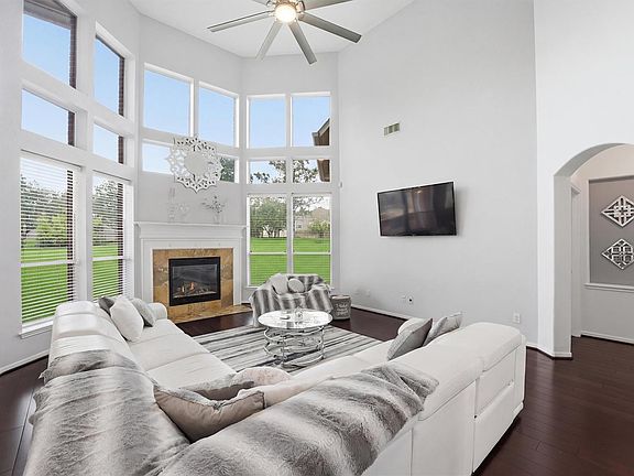 5th image of 6102 Lakenshire Falls Ln