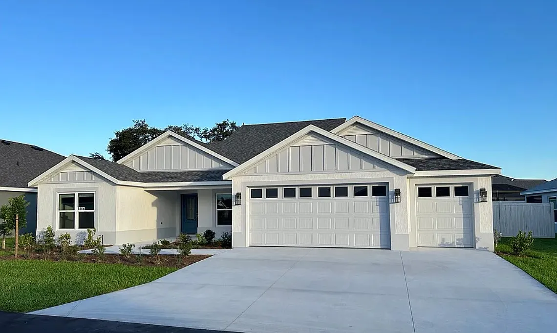 Beautiful 3 bed 3 bath home — Photo 1